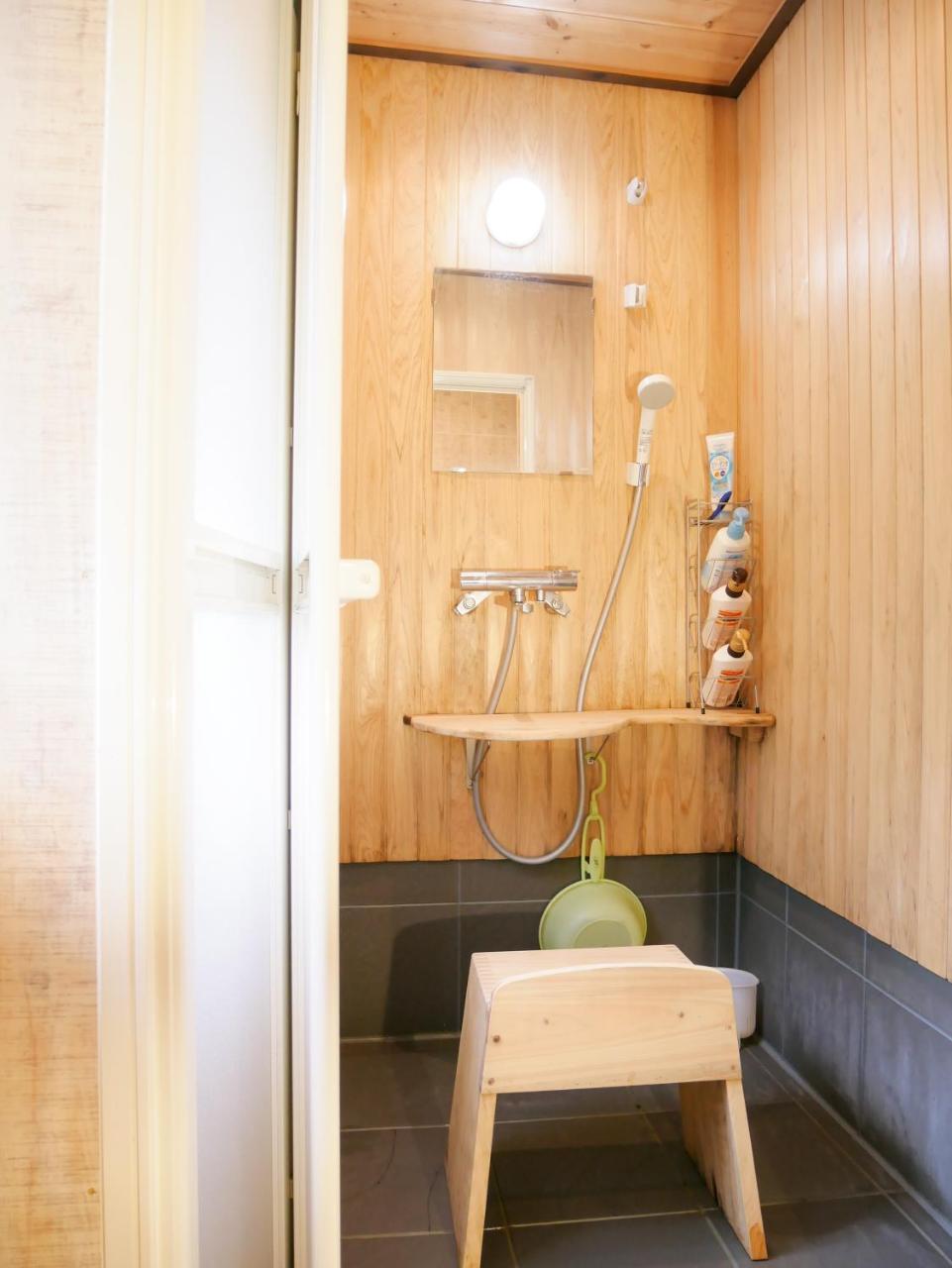 Hareruya Bed & Breakfast ฮาคุบะ ภายนอก รูปภาพ