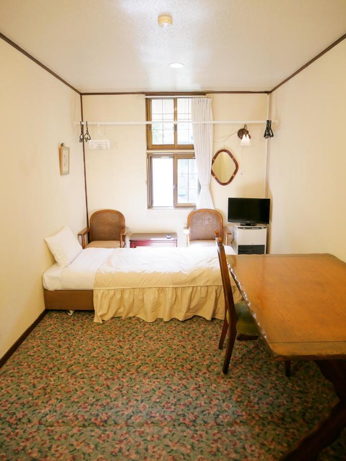 Hareruya Bed & Breakfast ฮาคุบะ ภายนอก รูปภาพ